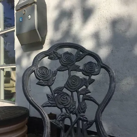 Rosenlund Bed & Breakfast