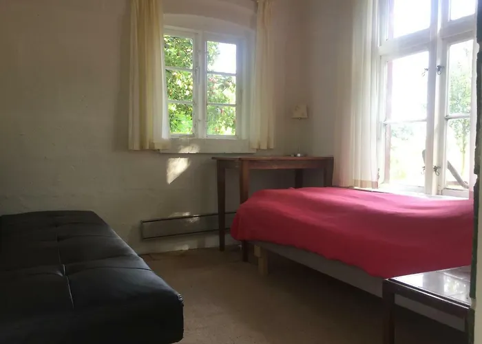 Rosenlund * Skovsgårde